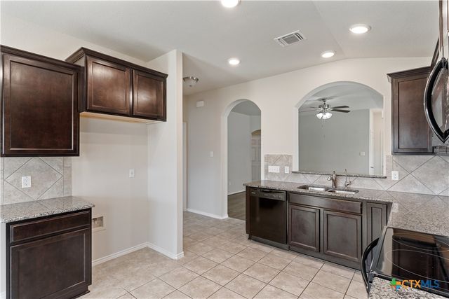 6313 Dorothy Muree Drive, Temple, TX 76502