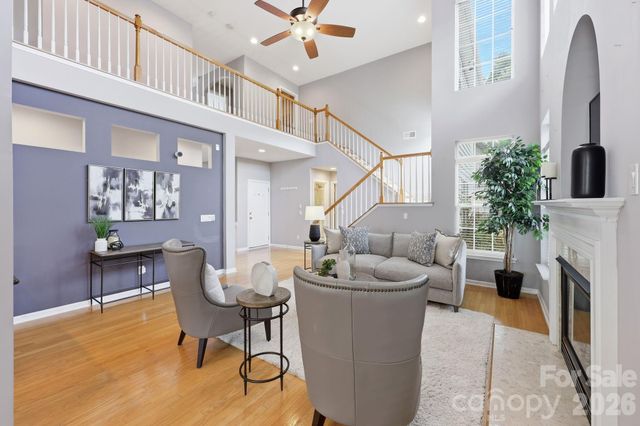 1854 Briarcrest Drive NW, Charlotte, NC 28269