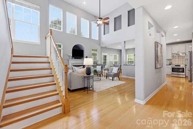 1854 Briarcrest Drive NW, Charlotte, NC 28269