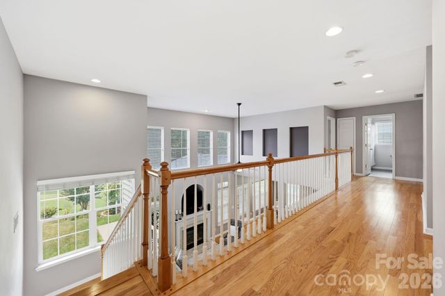1854 Briarcrest Drive NW, Charlotte, NC 28269