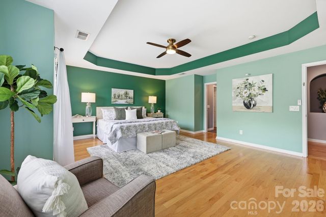 1854 Briarcrest Drive NW, Charlotte, NC 28269