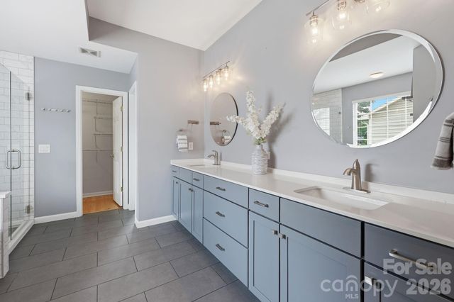 1854 Briarcrest Drive NW, Charlotte, NC 28269