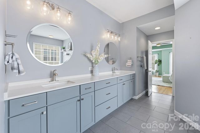 1854 Briarcrest Drive NW, Charlotte, NC 28269