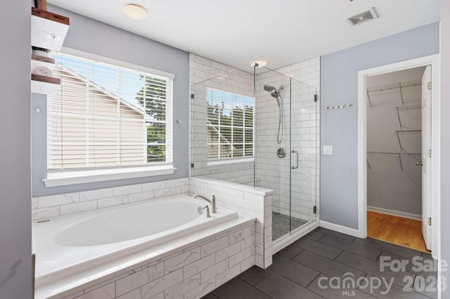 1854 Briarcrest Drive NW, Charlotte, NC 28269