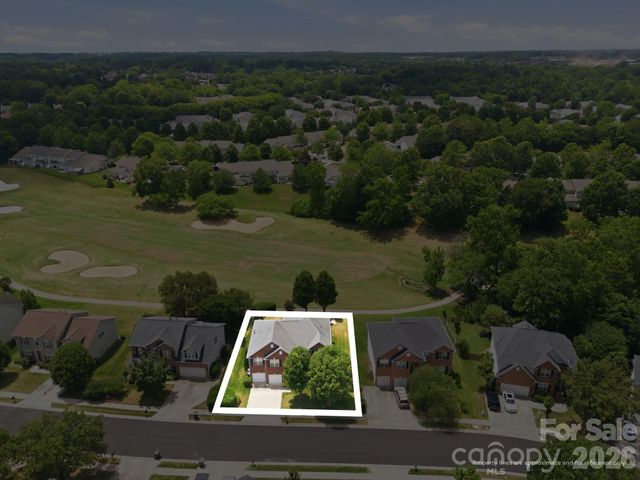 1854 Briarcrest Drive NW, Charlotte, NC 28269