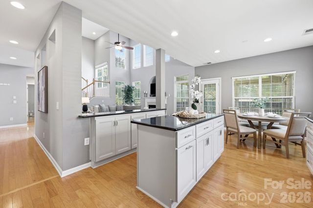 1854 Briarcrest Drive NW, Charlotte, NC 28269