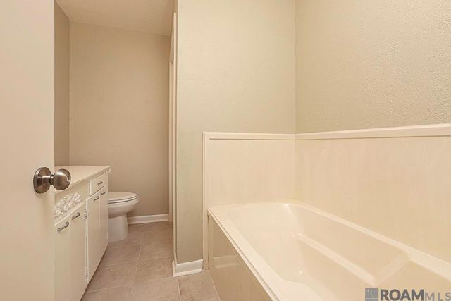 13034 Harold Rd, Gonzales, LA 70737