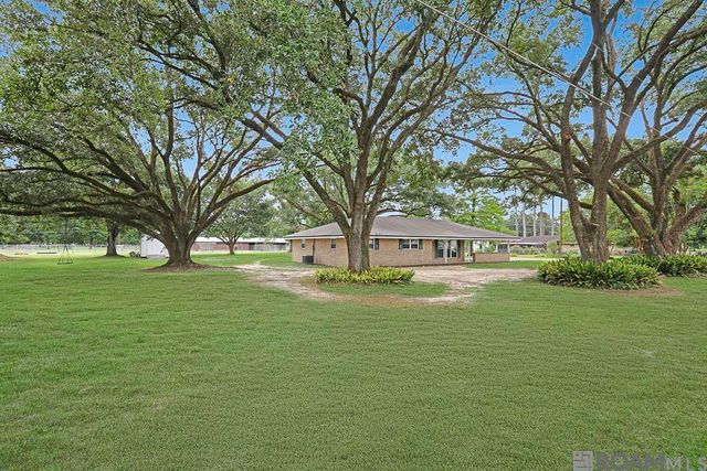 13034 Harold Rd, Gonzales, LA 70737