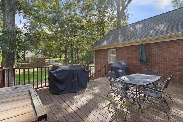 15 Rockwood, Hattiesburg, MS 39402