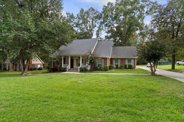 15 Rockwood, Hattiesburg, MS 39402
