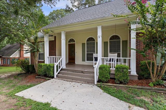 15 Rockwood, Hattiesburg, MS 39402