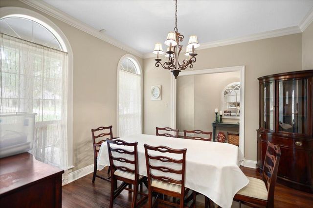 15 Rockwood, Hattiesburg, MS 39402