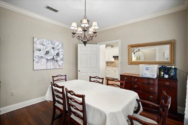 15 Rockwood, Hattiesburg, MS 39402