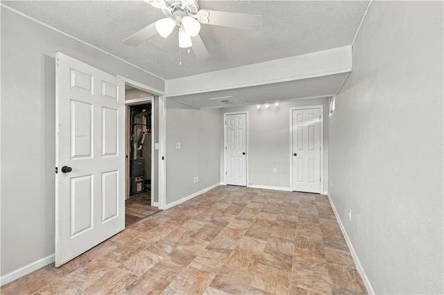 1622 N Emery Street, Independence, MO 64050