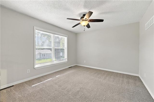 1622 N Emery Street, Independence, MO 64050