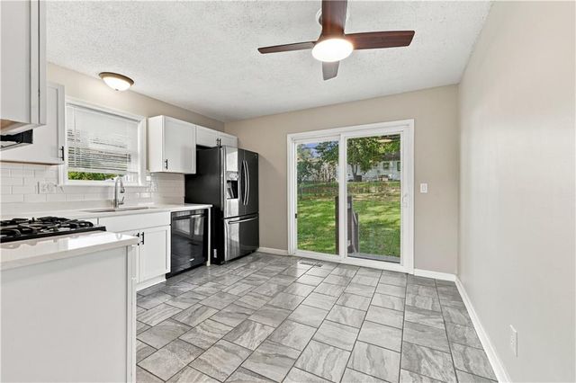 1622 N Emery Street, Independence, MO 64050