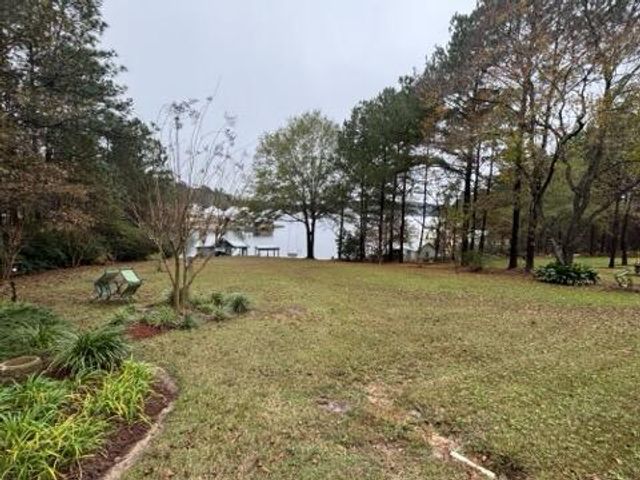 31 Lake Ridge Pt., Lumberton, MS 39455