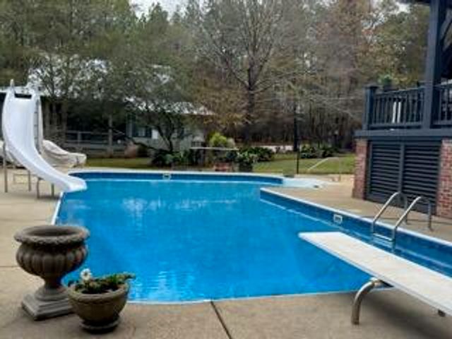 31 Lake Ridge Pt., Lumberton, MS 39455