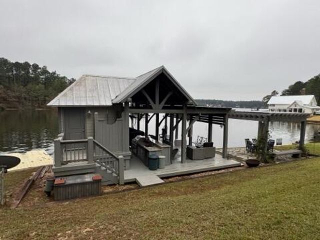 31 Lake Ridge Pt., Lumberton, MS 39455