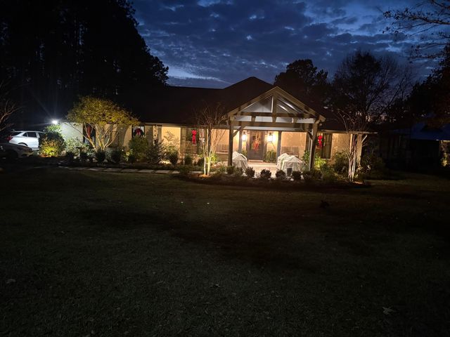 31 Lake Ridge Pt., Lumberton, MS 39455