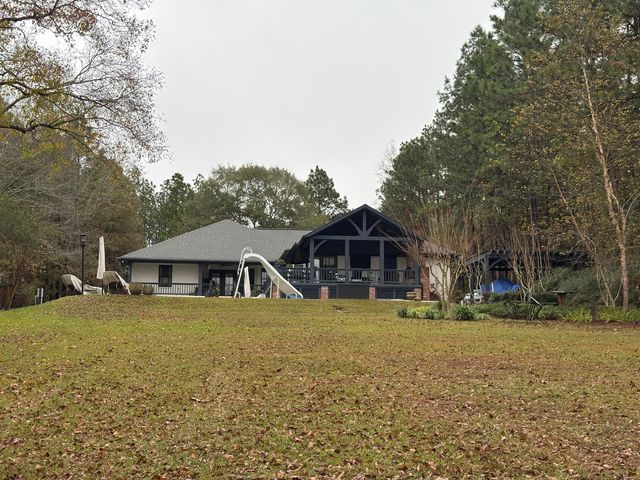 31 Lake Ridge Pt., Lumberton, MS 39455