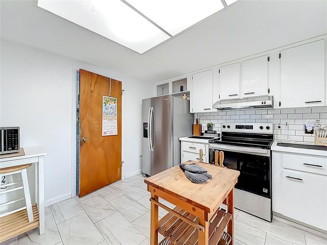 1975 N SCENIC WAY, Crystal River, FL 34429