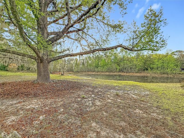 1975 N SCENIC WAY, Crystal River, FL 34429