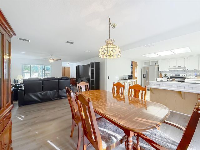 1975 N SCENIC WAY, Crystal River, FL 34429