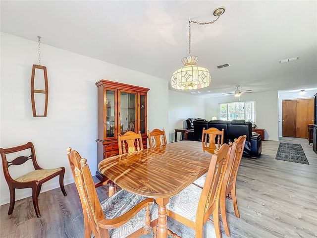 1975 N SCENIC WAY, Crystal River, FL 34429