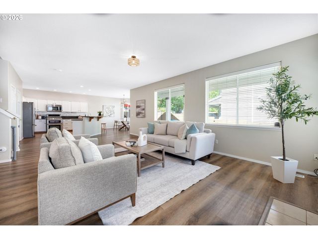 15486 Sw 144TH Ter, Portland, OR 97224