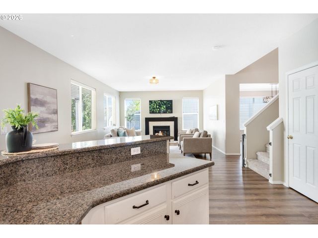 15486 Sw 144TH Ter, Portland, OR 97224
