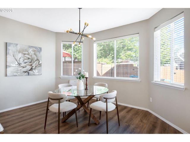 15486 Sw 144TH Ter, Portland, OR 97224