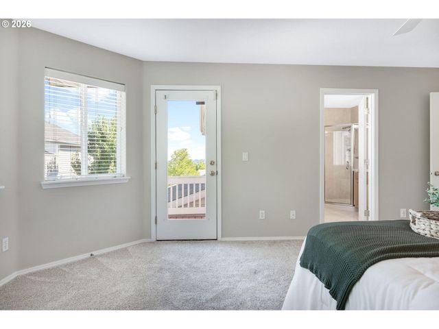 15486 Sw 144TH Ter, Portland, OR 97224