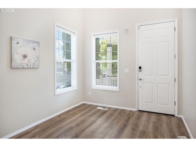 15486 Sw 144TH Ter, Portland, OR 97224