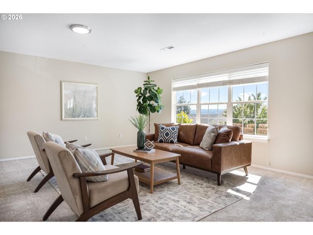 15486 Sw 144TH Ter, Portland, OR 97224