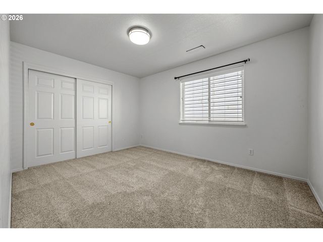 15486 Sw 144TH Ter, Portland, OR 97224