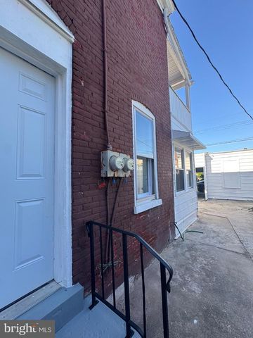 1224 MULBERRY ST, Reading, PA 19604