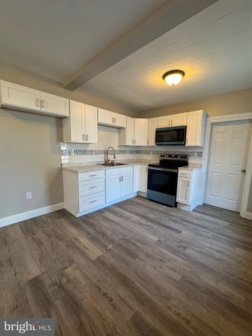 1224 MULBERRY ST, Reading, PA 19604