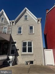 1224 MULBERRY ST, Reading, PA 19604