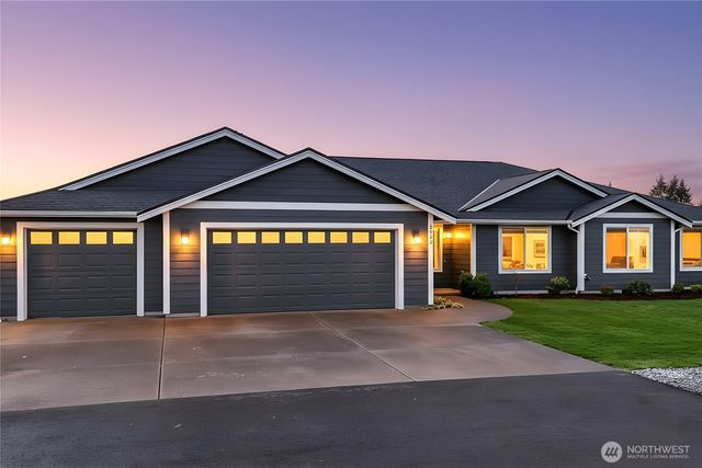 3735 37th Avenue Ct E, Tacoma, WA 98406