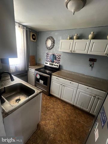 2948 KNORR ST, Philadelphia, PA 19149