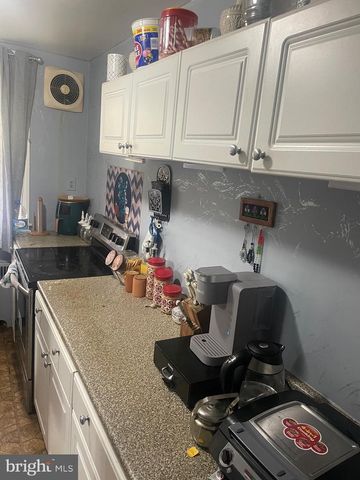 2948 KNORR ST, Philadelphia, PA 19149