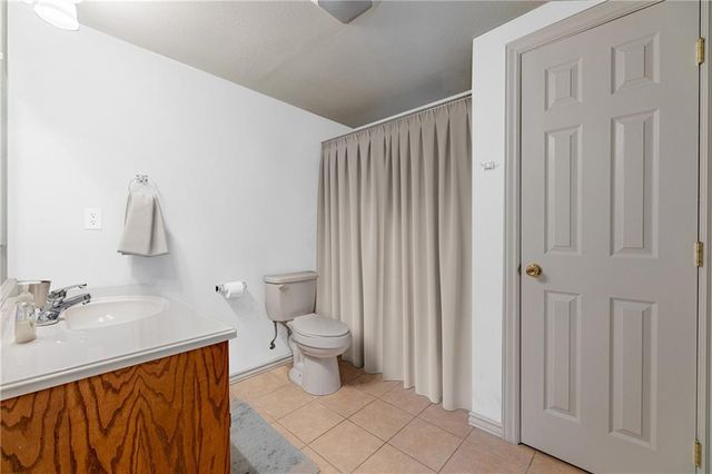 105 NW Erika Court, Bentonville, AR 72712