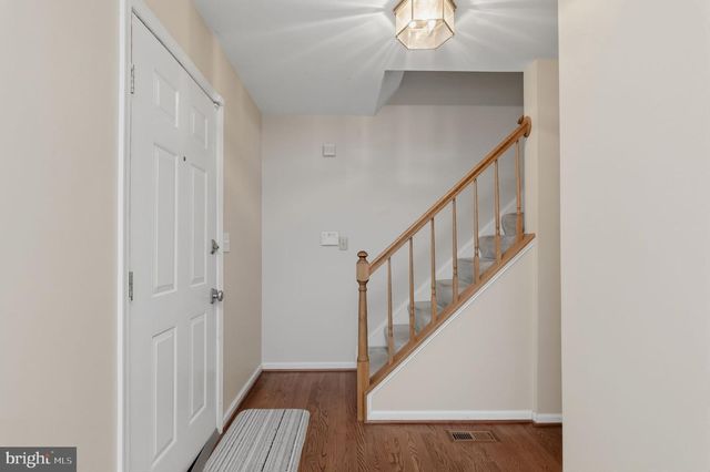 57 BRIARWOOD DR, Fredericksburg, VA 22405