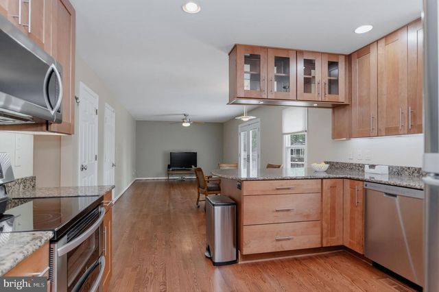 57 BRIARWOOD DR, Fredericksburg, VA 22405