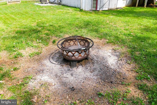 57 BRIARWOOD DR, Fredericksburg, VA 22405