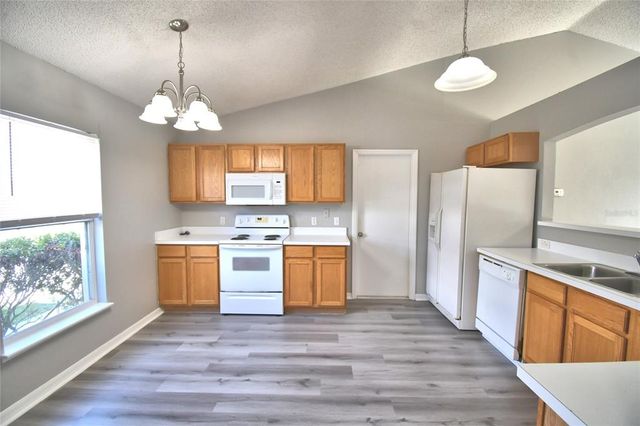1231 APOPKA LANE, Kissimmee, FL 34759