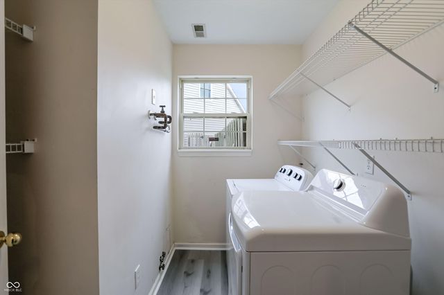 10611 Eric Court, Fishers, IN 46037