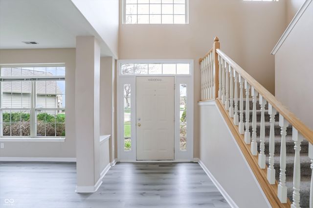 10611 Eric Court, Fishers, IN 46037