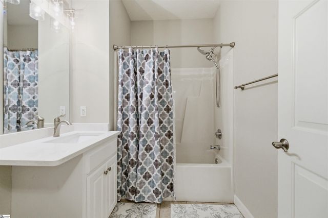 201 Bomber Court Unit B, Ninety Six, SC 29666